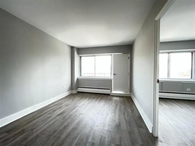 Apartment for rent in St. Leonard's, Quebec