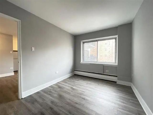Apartment for rent in St. Leonard's, Quebec