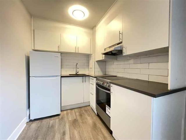 Apartment for rent in St. Leonard's, Quebec