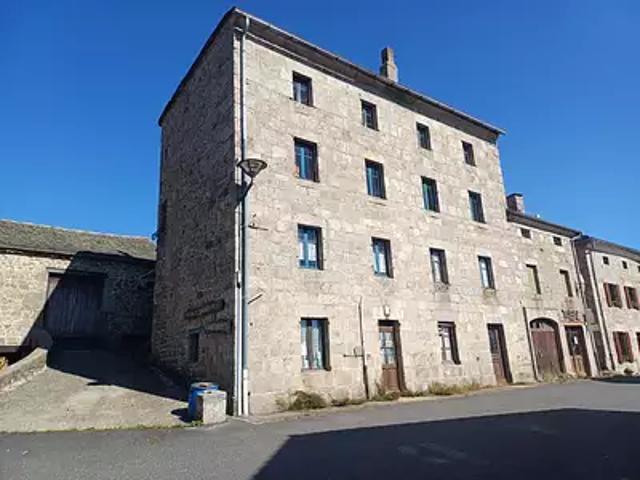 Maison vente à Yssingeaux, Le Mas-de-tence