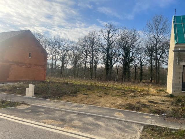 Terrain vente à France métropolitaine, Le Mesnil-aubry
