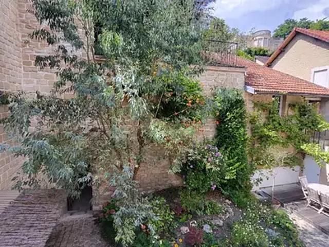 Maison vente à Saint-Germain-en-Laye, Le Mesnil-le-roi