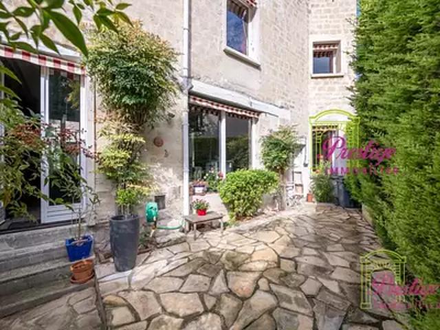Maison vente à Saint-Germain-en-Laye, Le Mesnil-le-roi