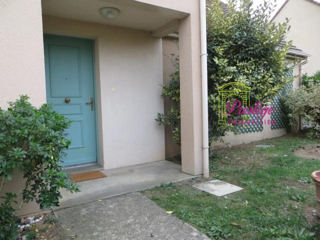 Maison location à Le Mesnil-le-Roi, Yvelines