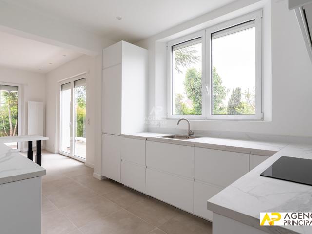 Maison vente à Saint-Germain-en-Laye, Le Mesnil-le-roi