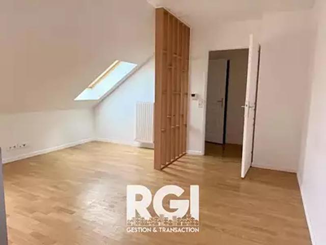 Appartement location à Rodon, Le Mesnil-Saint-Denis