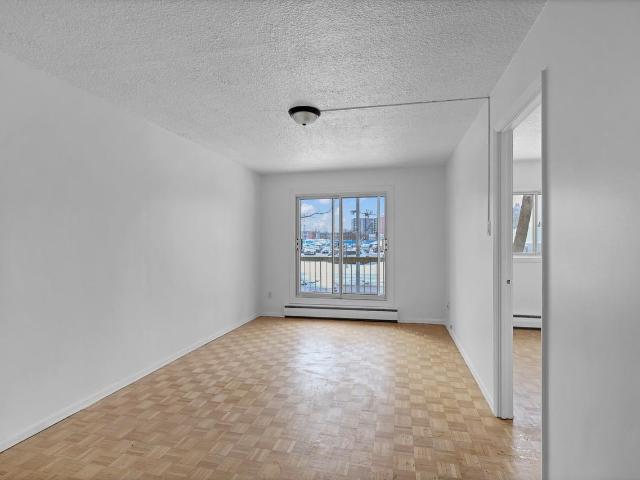 Apartment for rent in St. Leonard's, Quebec