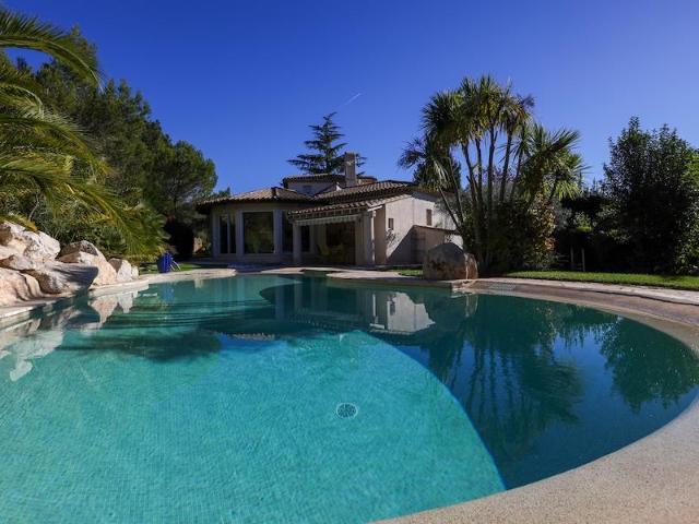 Maison vente à Aix-en-Provence, Meyreuil