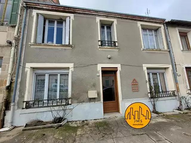 Maison vente à Moulins, Le Montet