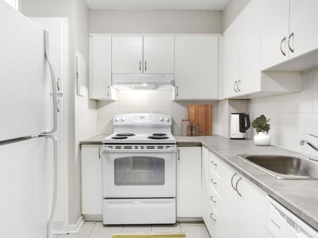 Apartment for rent in Cote-saint-luc, Quebec