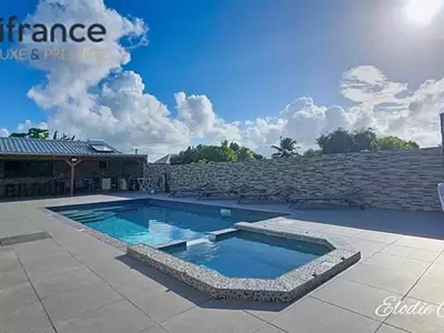 Maison vente à Guadeloupe