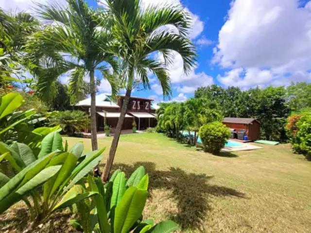 Maison vente à Guadeloupe