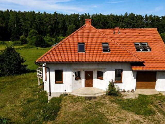 Dom na sprzedaż w Leśniewo, Pomorskie