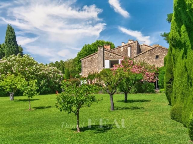 Maison vente à Arles, Paradou