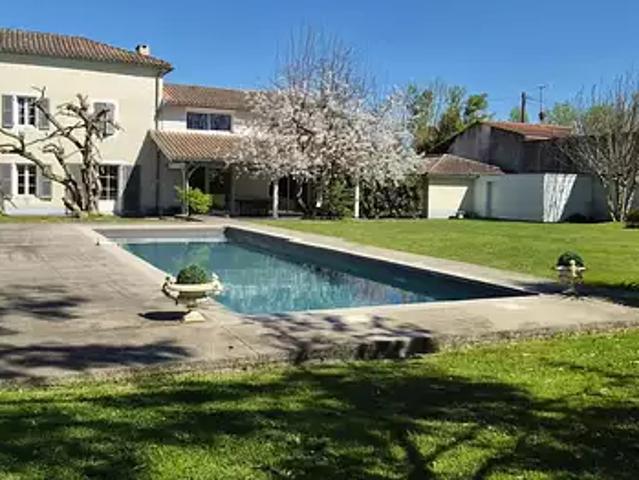 Maison vente à Agen, Le Passage