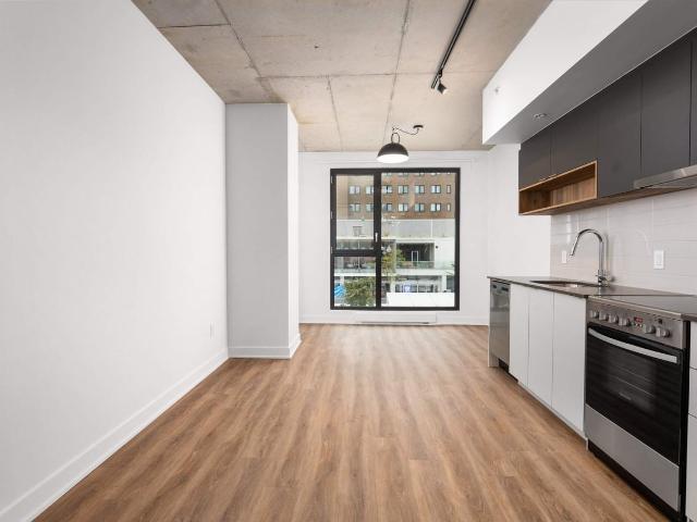 Apartment for rent in St. Leonard's, Quebec