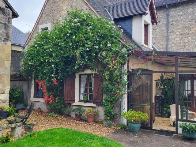 Maison vente à Loches, Le Petit-pressigny