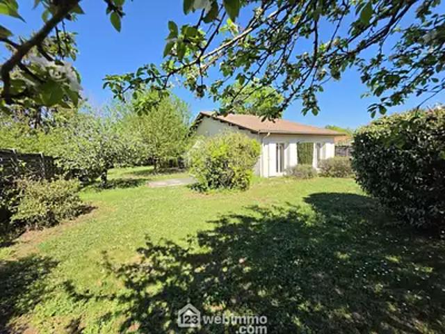 Maison vente à Bordeaux, Le Pian-médoc
