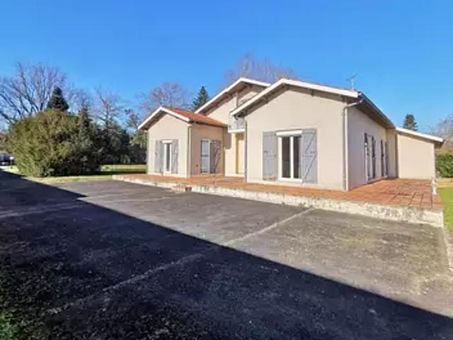 Maison vente à Bordeaux, Le Pian-médoc