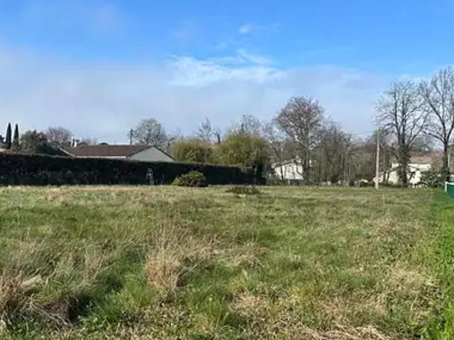 Terrain vente à Bordeaux, Le Pian-médoc