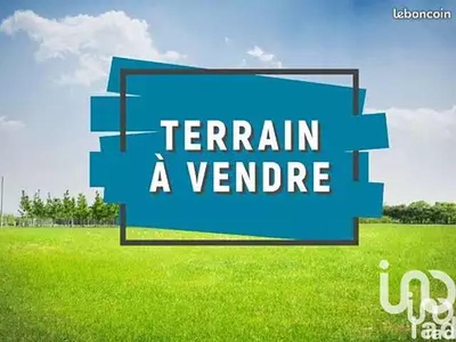 Terrain vente à Le Plessis-aux-bois