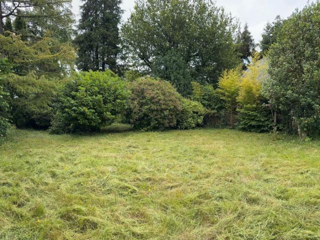 Terrain vente à Le Plessis-Trévise, Val-de-Marne