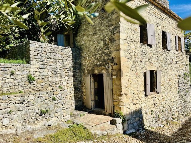 Maison vente à Nîmes, Saint-laurent-de-carnols