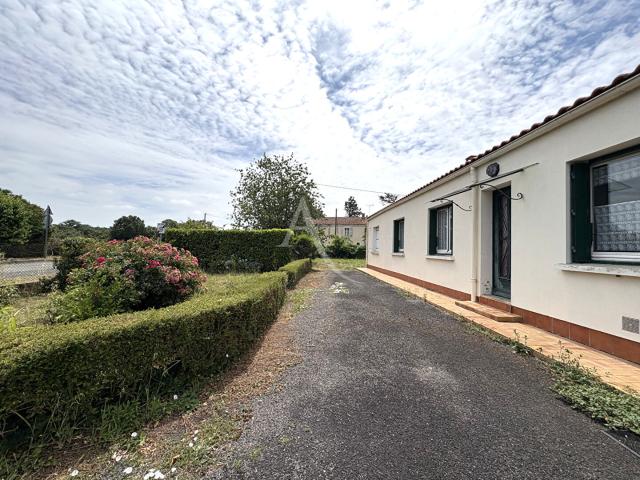 Maison vente à Fontenay-le-Comte, Le Poiré-sur-velluire