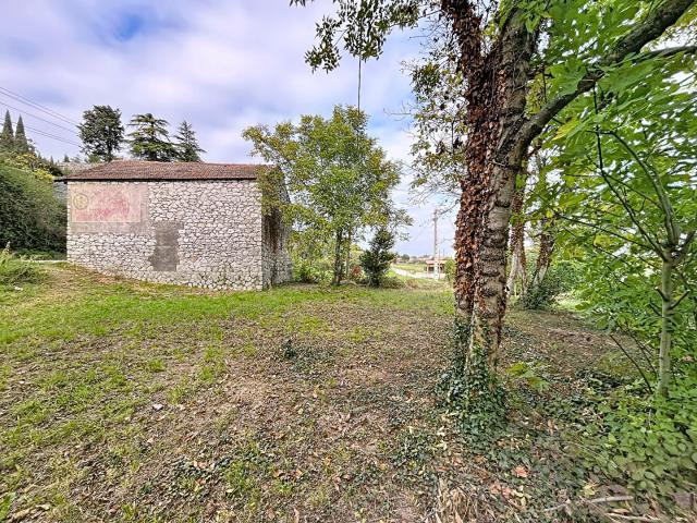 Terrain vente à Privas, Le Pouzin