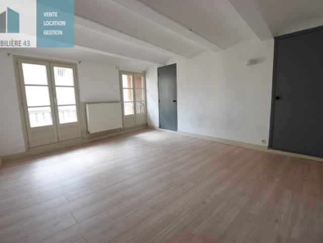 Appartement location à Le Puy-en-Velay, Le Puy-en-velay