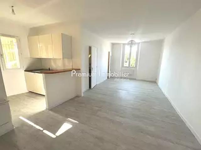 Appartement vente à Aix-en-Provence, Le Puy-sainte-réparade