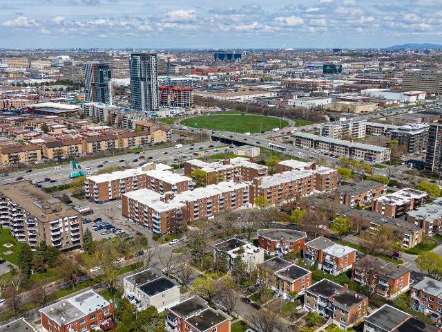 Apartment for rent in St. Leonard's, Quebec