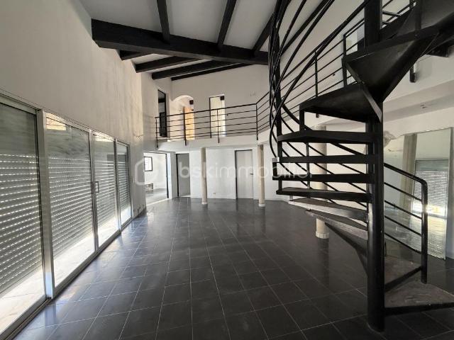 Maison vente à Arrondissement de Toulon, Le Revest-les-eaux