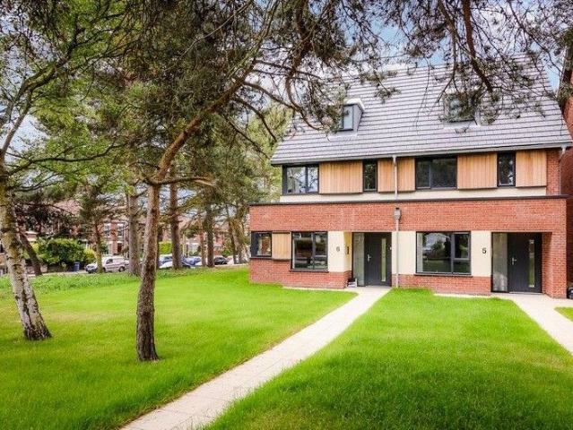 House for rent in New Catton, East Bank