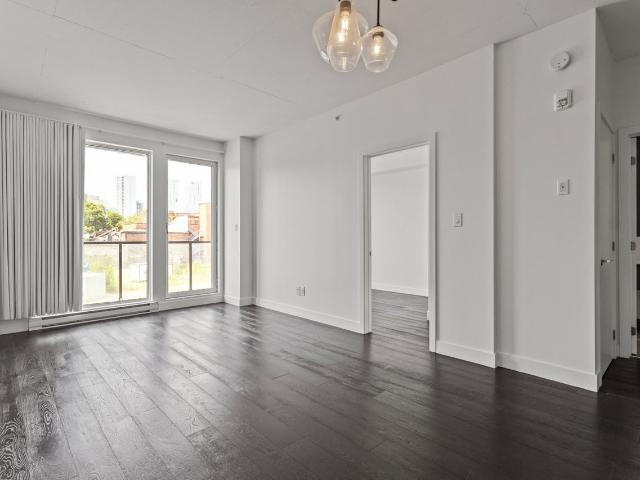 Apartment for rent in St. Leonard's, Quebec