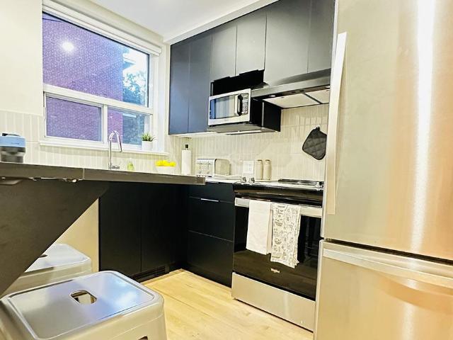 Apartment for rent in Mont-royal, Quebec