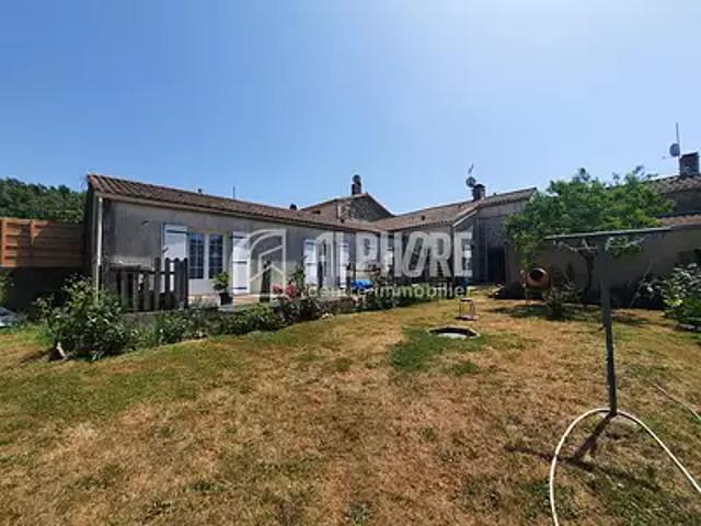 Maison vente à La Roche-sur-Yon, Le Tablier