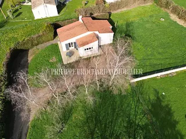 Maison vente à La Roche-sur-Yon, Le Tablier