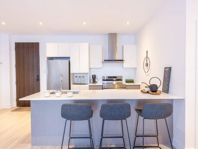 Apartment for rent in Chomedey, Laval (région administrative)