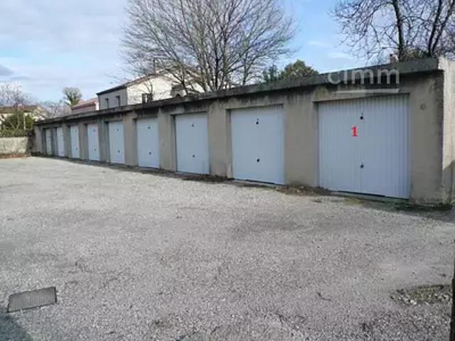 Garage location à Le Teil, Ardèche