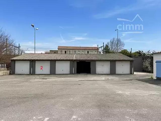 Garage location à Privas, Le Teil