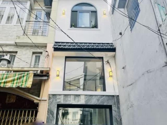 Nhà bán tại Khuôn viên UBND Thành phố Hồ Chí Minh, Thành phố Hồ Chí Minh