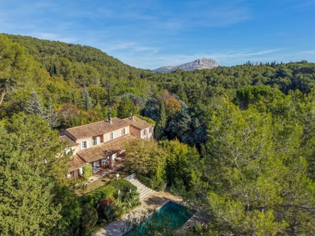 Maison vente à Aix-en-Provence, Le Tholonet