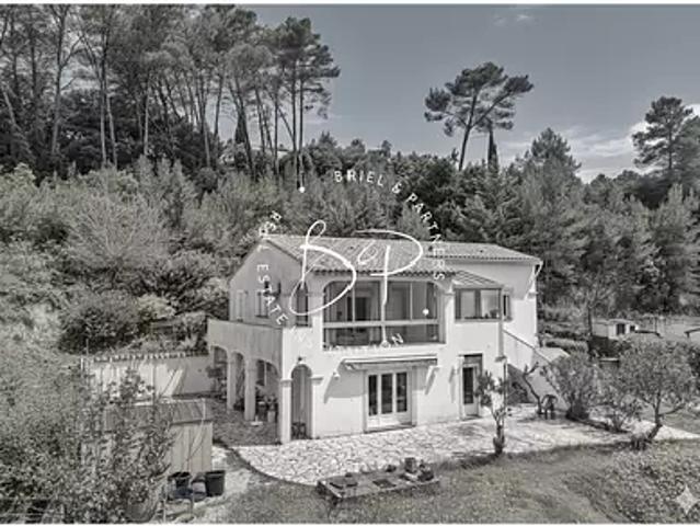 Maison vente à Brignoles, Le Thoronet