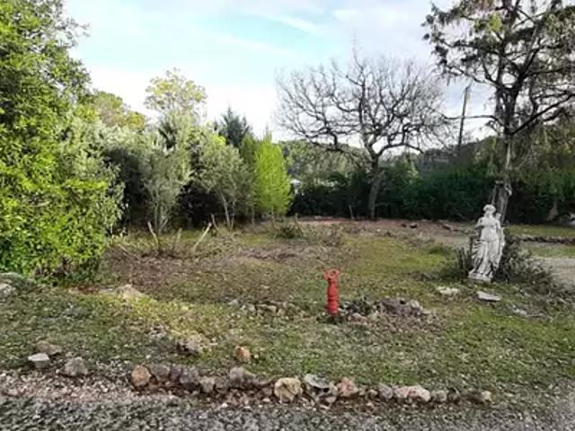 Terrain vente à Brignoles, Le Thoronet