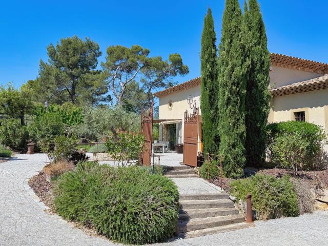 Maison vente à Brignoles, Le Thoronet