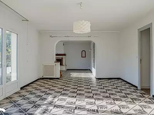 Maison vente à Bordeaux, Le Tourne