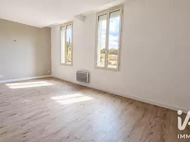 Appartement location à Le Bourg Sud, Le Tourne
