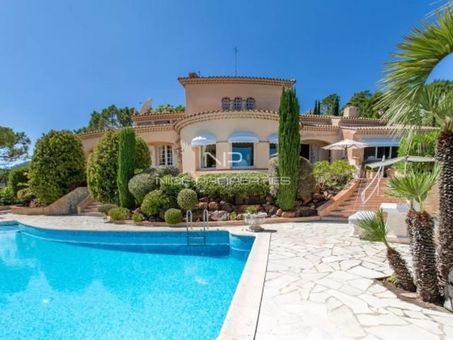 Maison vente à Arrondissement de Draguignan, Saint-raphaël