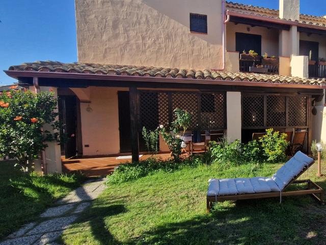Villa Indipendente in affitto a Marina di Capitana, Quartu Sant'elena